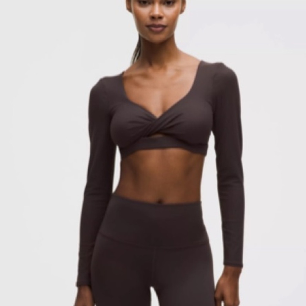 Lululemon Ribbed Nulu TM Long-Sleeve
Bra Top sequoia brown